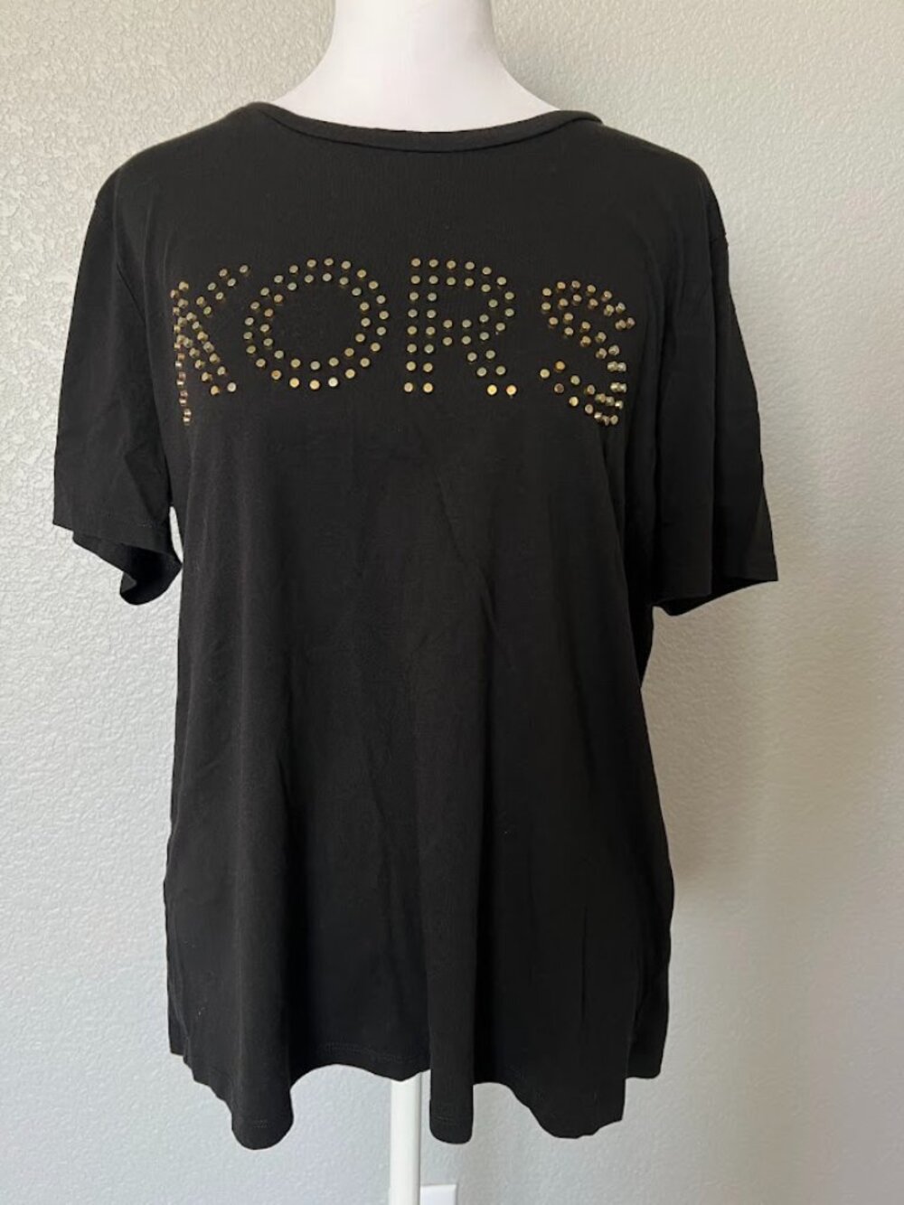 Michael Kors Black Gold Studded Logo T-shirt Top Size Large
